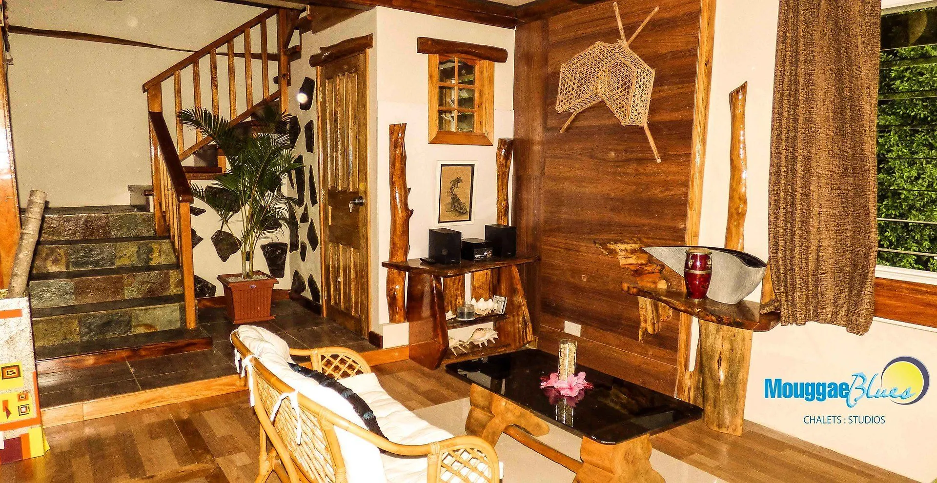 Mouggae Blues Villas Beau Vallon